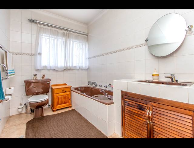 3 BEDROOM FREESTANDING FOR SALE IN BROMHOF